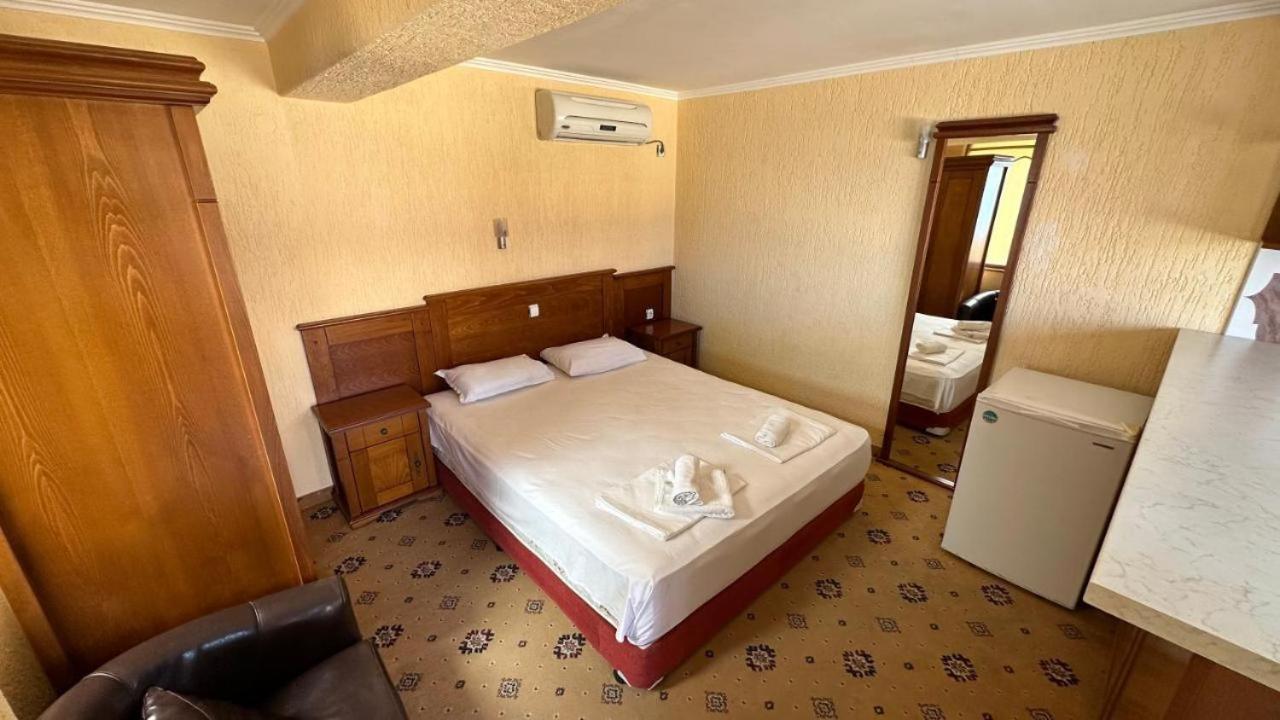 Elizabeth Beach Apartments Nesebar Exterior photo